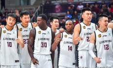 星空体育网站入口-包含球员突然退役引发广泛关注，未来何去何从成迷的词条