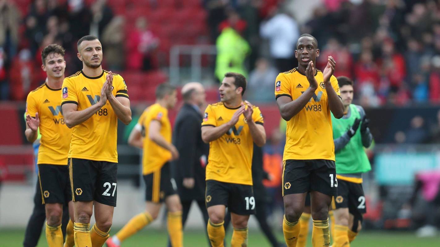 沃特福德主帅宣布离队，球队陷入新一轮动荡的简单介绍