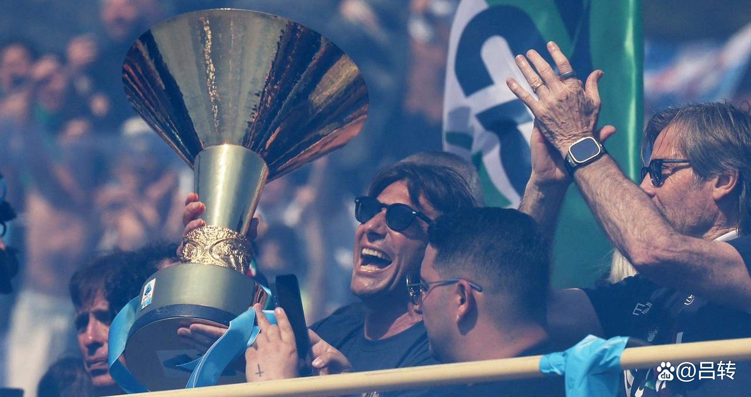 关于欧冠赛场再次掀起狂潮：英格兰队卫冕冠军的信息