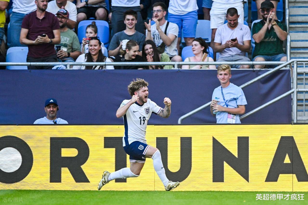 关于欧冠赛场再次掀起狂潮：英格兰队卫冕冠军的信息