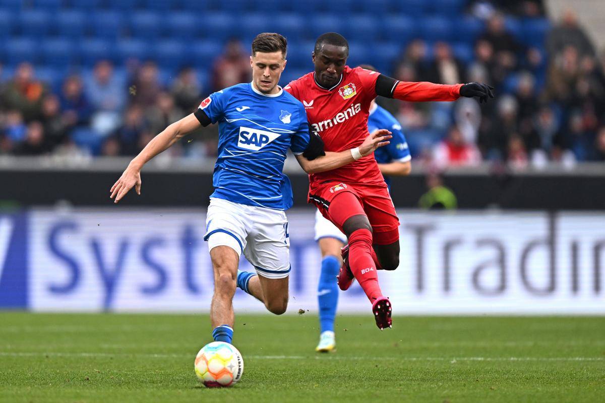 沃尔夫斯堡教练组合作默契,提升球队战力的简单介绍 沃尔夫斯堡教练组合作默契,提升球队战力的简单介绍