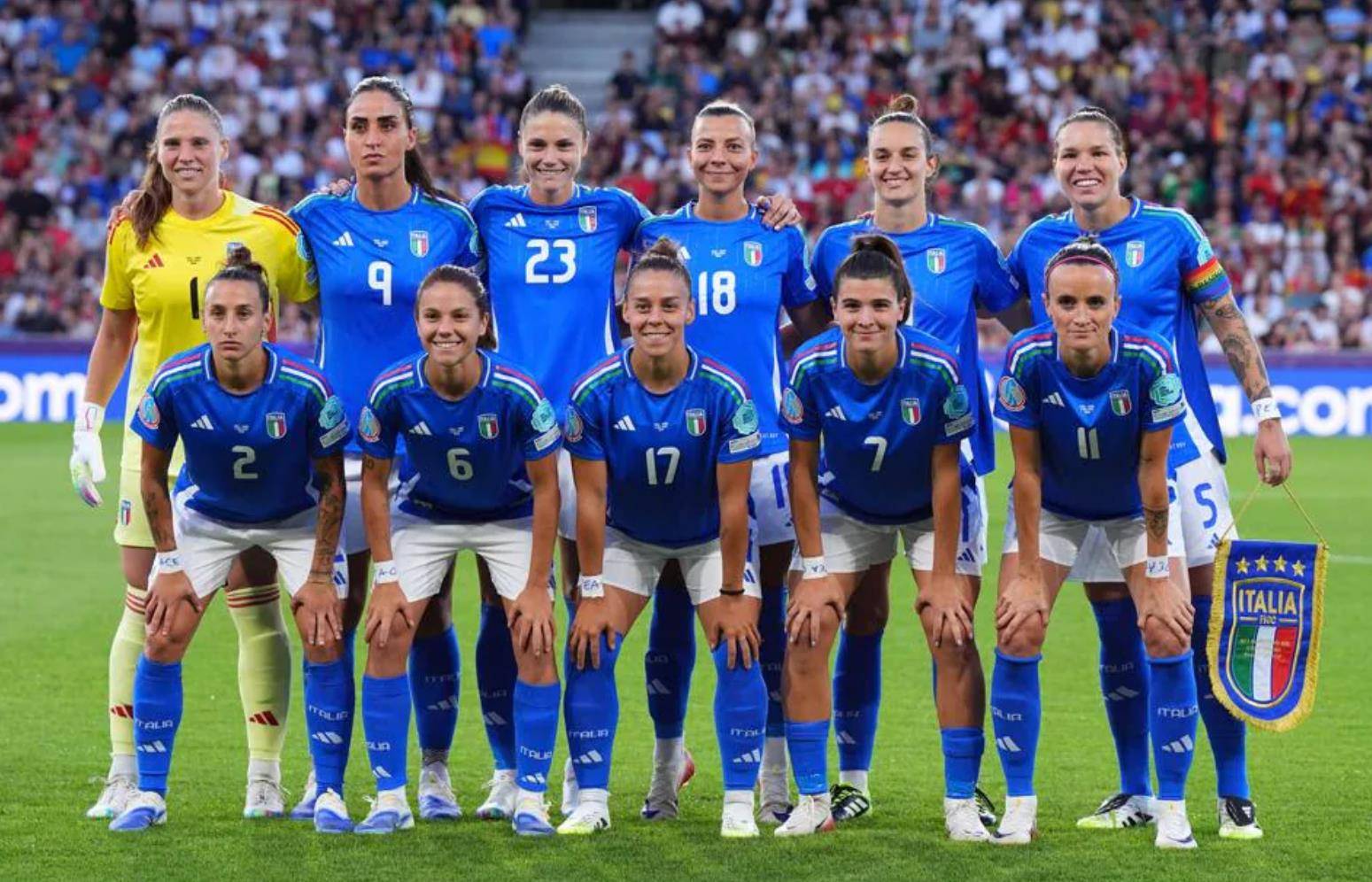 欧洲女足锦标赛上演精彩对决 欧洲女足锦标赛上演精彩对决