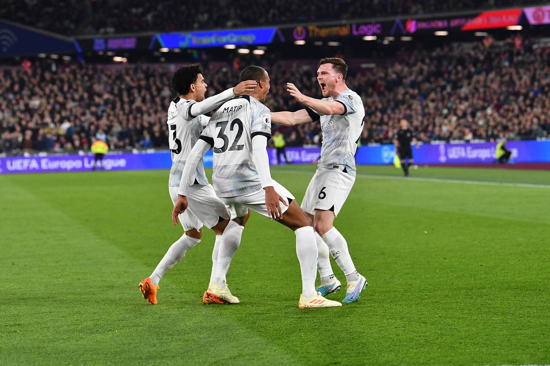 西汉姆联客场逆转，近期状态逐步回升的简单介绍