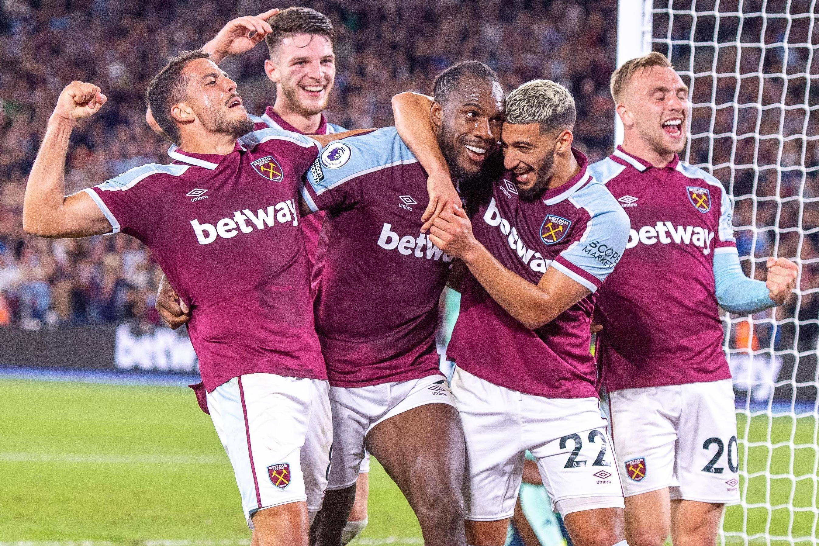 西汉姆联客场逆转，近期状态逐步回升的简单介绍