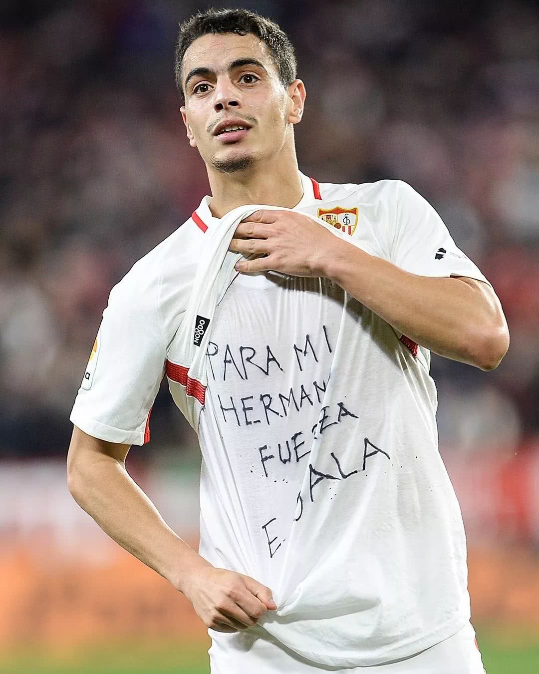 塞维利亚挑战伊瓜因，再见经济热区的简单介绍