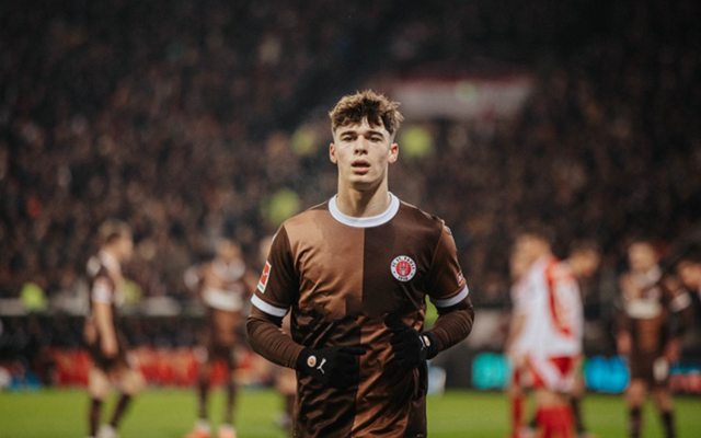 包含RB莱比锡表现火热，豪取客场三分的词条