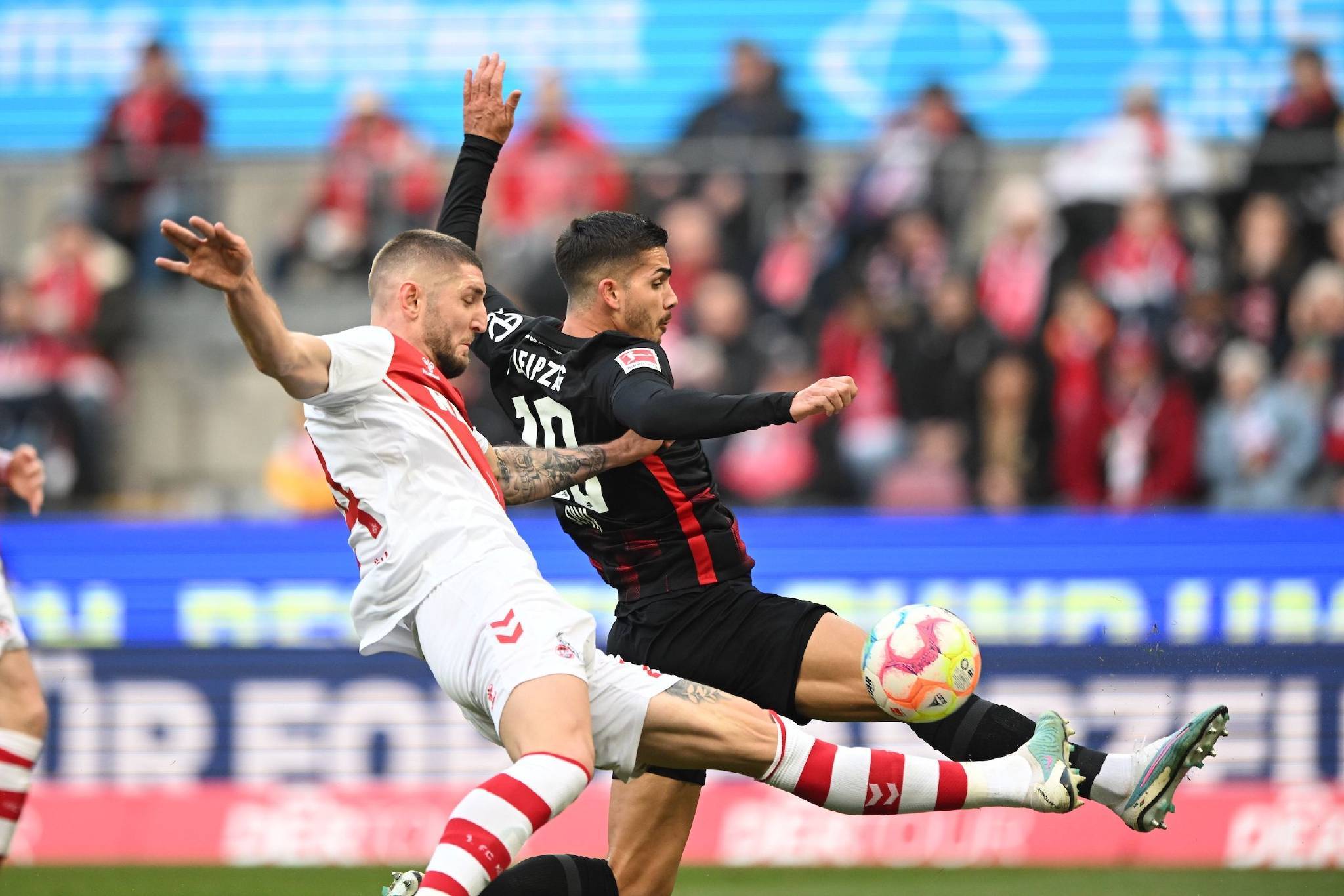 巴黎圣日耳曼主场不败阿贾克斯难以取胜 巴黎圣日耳曼主场不败阿贾克斯难以取胜