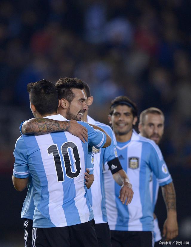 阿根廷击败厄瓜多尔，领跑世界杯预选赛