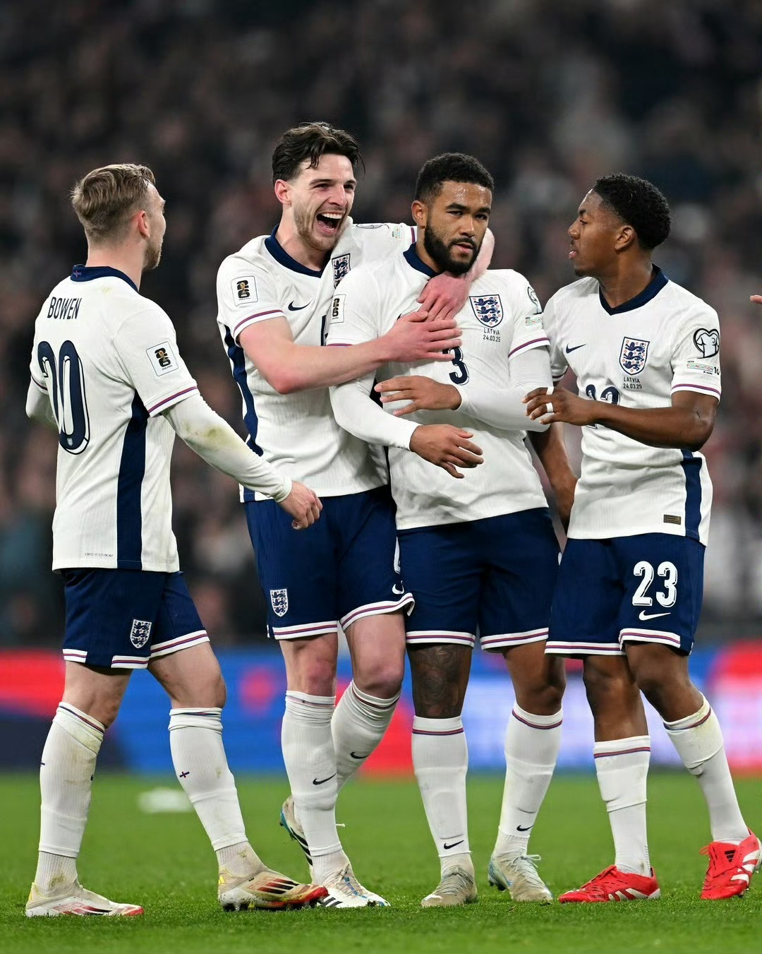 英格兰队再创佳绩,引发热议 英格兰队再创佳绩,引发热议