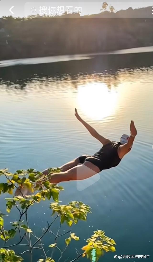 猛虎在风暴中凭借百倍力地摧枯拉朽