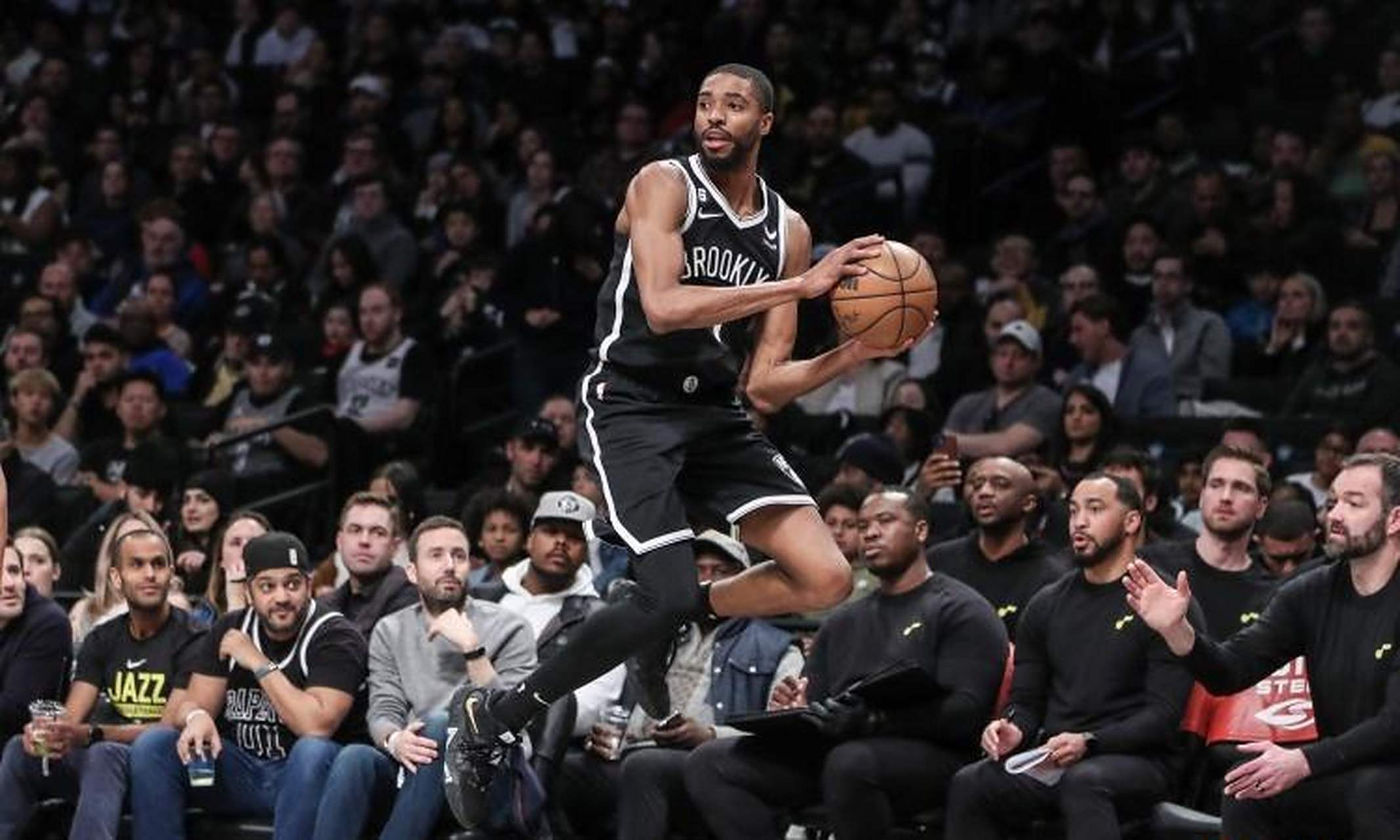 热火主场大胜篮网,实现三连胜 热火主场大胜篮网,实现三连胜