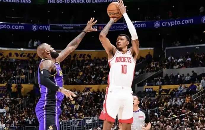 关于湖人队备战焦点,期待下一轮比赛的信息 关于湖人队备战焦点,期待下一轮比赛的信息