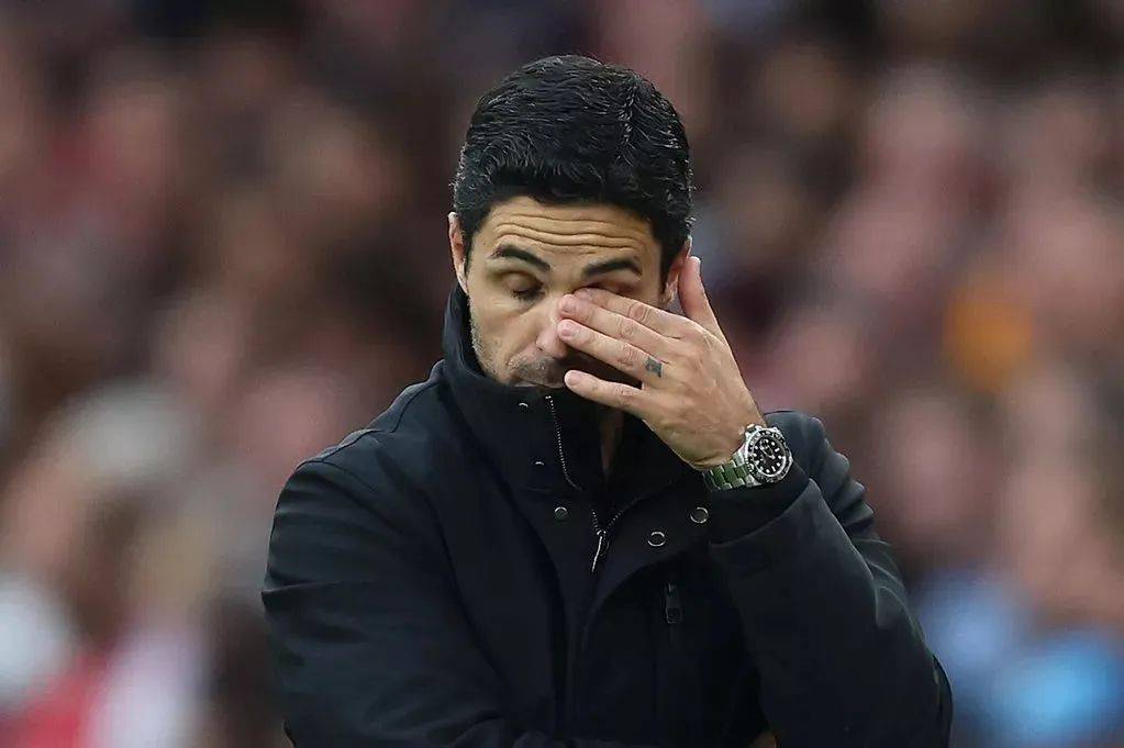 包含阿森纳球员向球迷致谢,承诺更好的表现的词条 包含阿森纳球员向球迷致谢,承诺更好的表现的词条